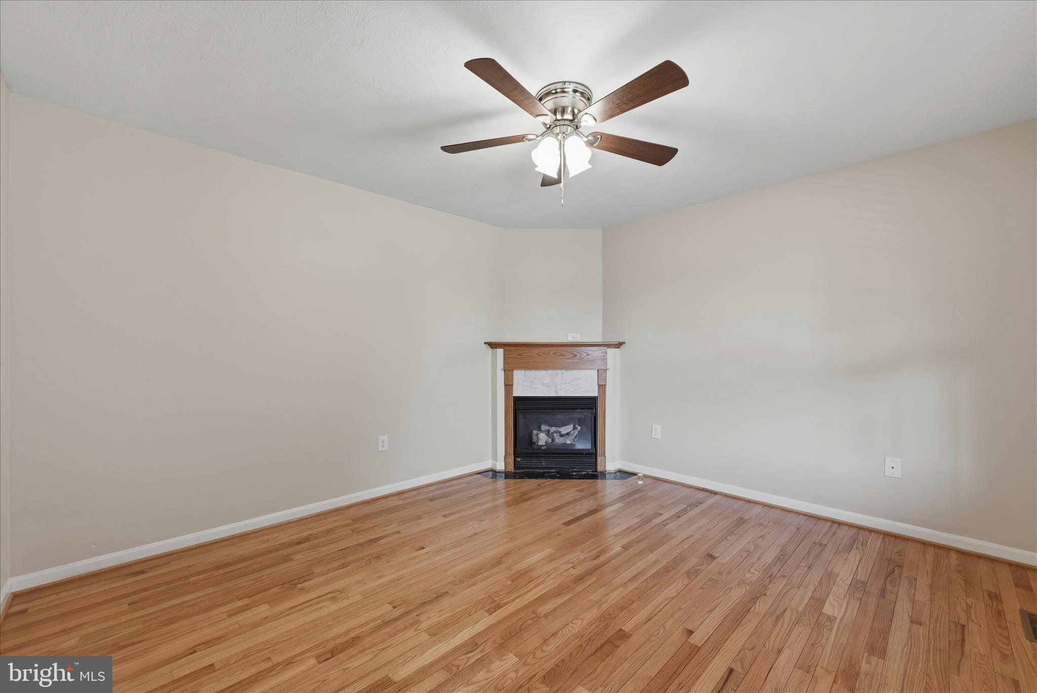 LIMESTONE TERRACE - Residential