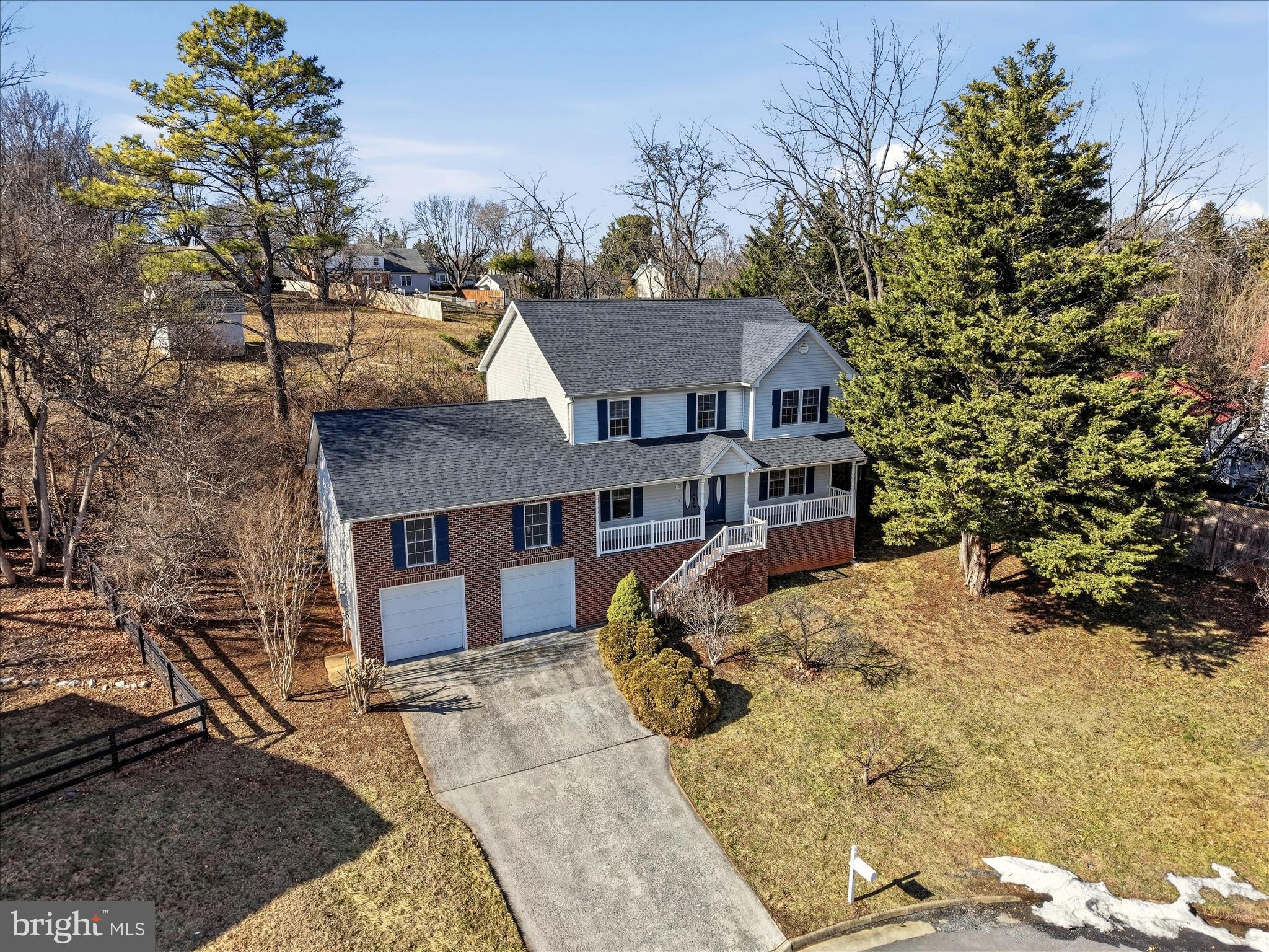 LIMESTONE TERRACE - Residential