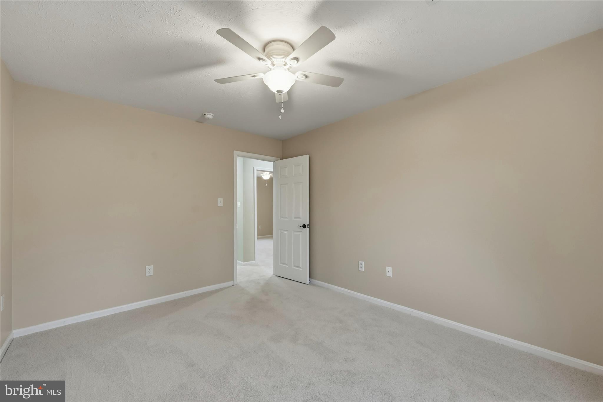 LIMESTONE TERRACE - Residential