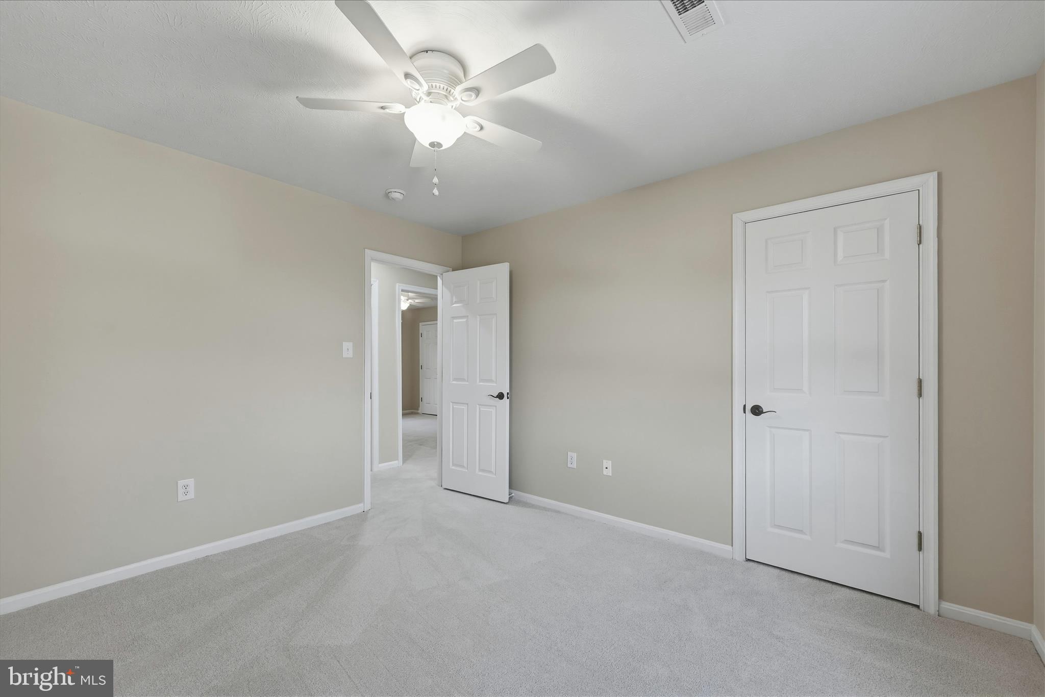 LIMESTONE TERRACE - Residential