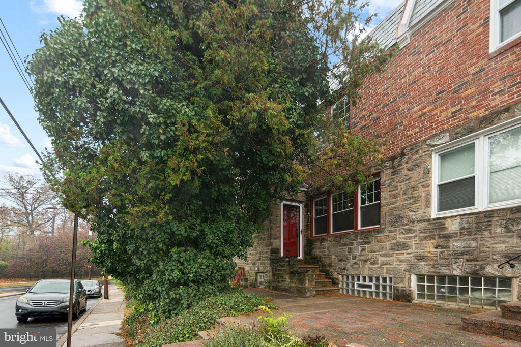 Photo of 2133 Parkwyn Road, PHILADELPHIA, PA 19131 (MLS # PAPH2561912)