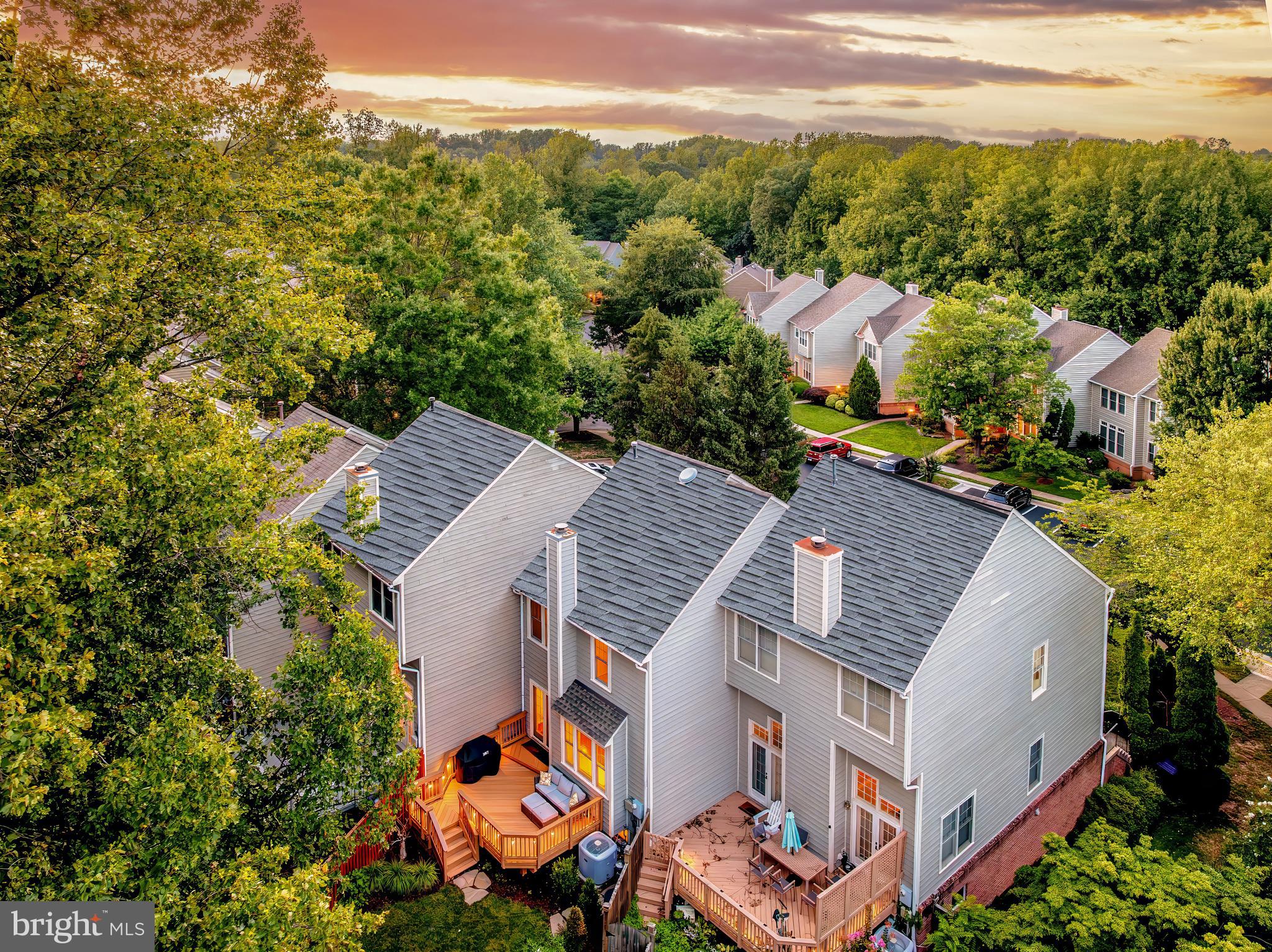 1244 WEATHERSTONE COURT