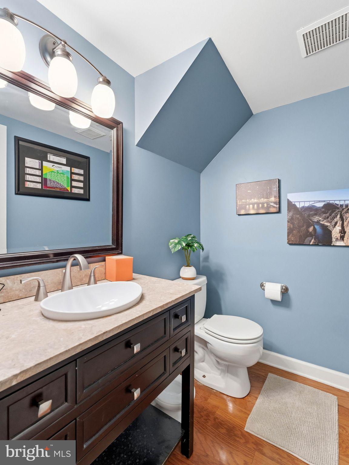 WOODLYN CROSSING - Residential