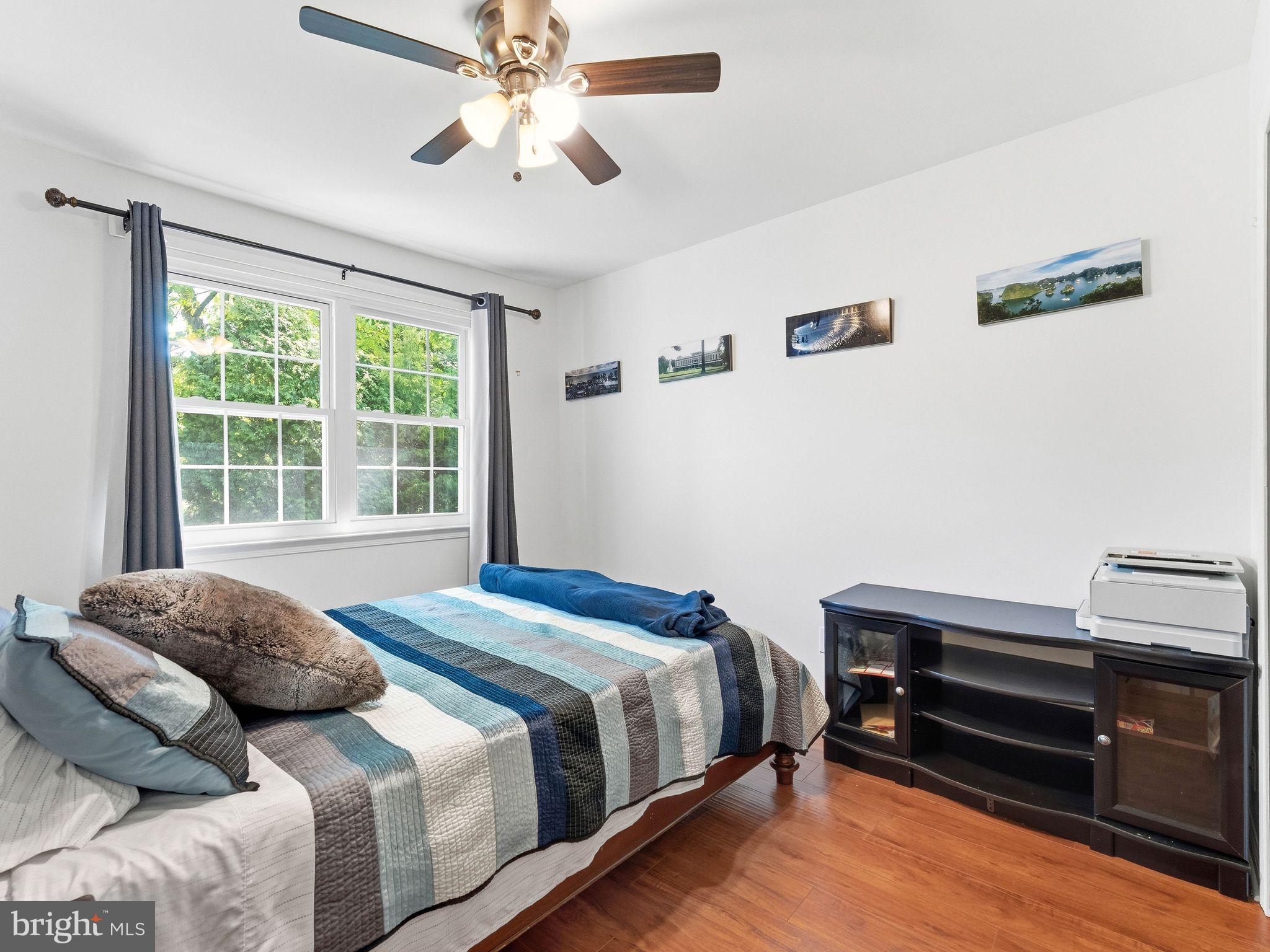 WOODLYN CROSSING - Residential