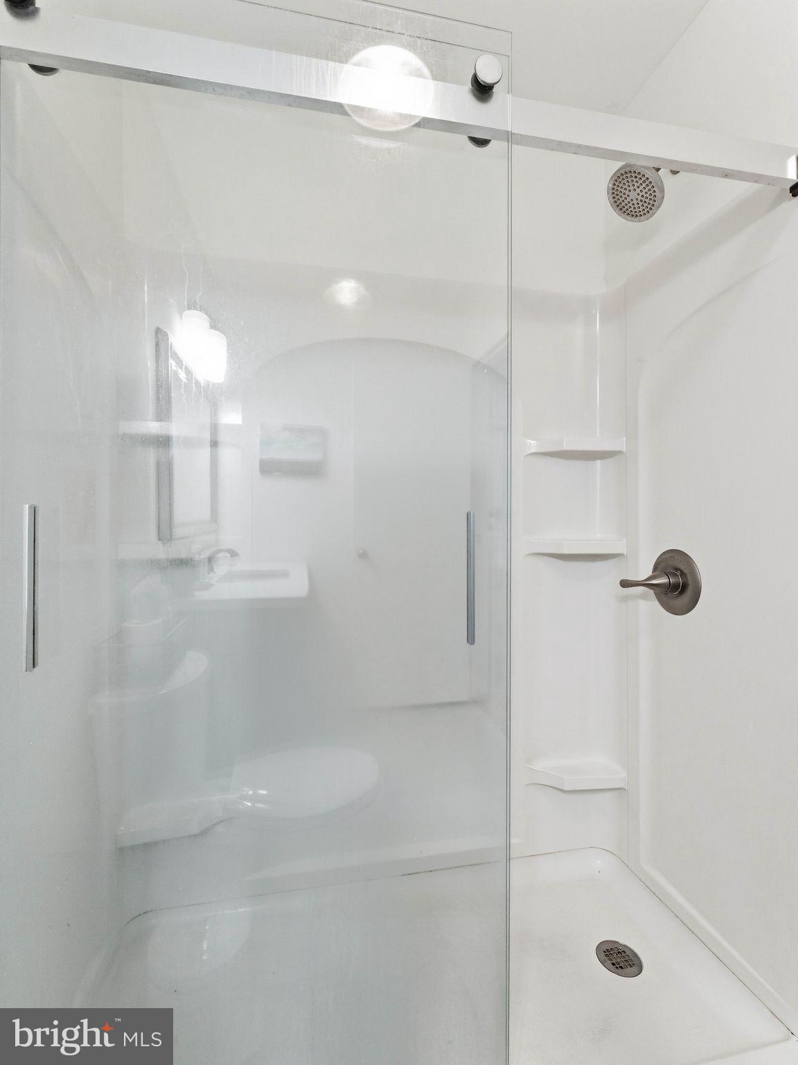 WOODLYN CROSSING - Residential