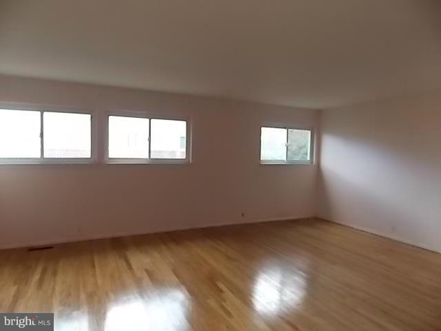 SPRINGBROOK - Residential