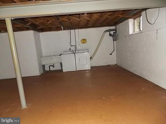 SPRINGBROOK - Residential