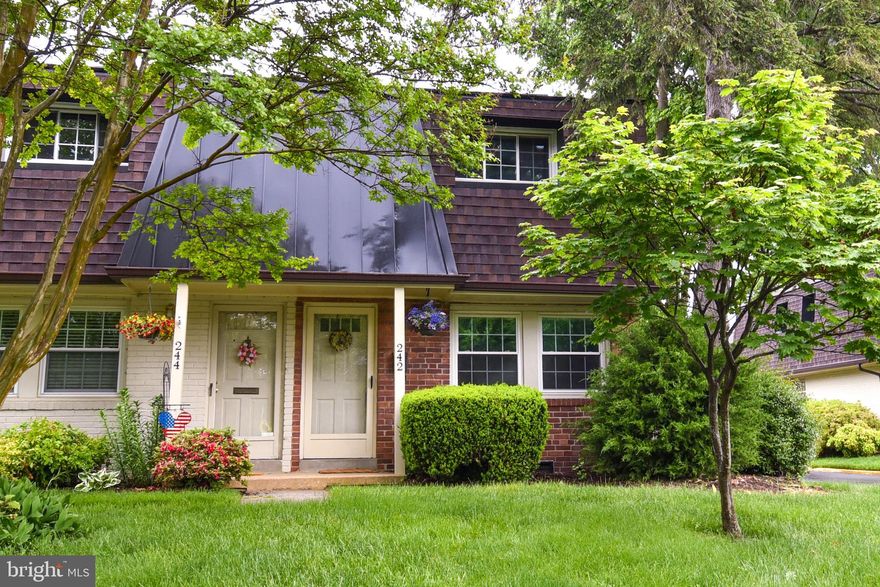 Welcome home to Winter Hill in the heart of Falls Church City! This charming 2 bedroom, 1.5 bathroom end-unit townhouse style condo is move-in ready and the perfect place to call home • Enter through the main entrance to warm hardwood floors and ample natural light • Main Level Dining Area/Living Room combo, Renovated Kitchen & Half Bath • Upstairs, find two bedrooms, full bath, and Bedroom Level Laundry  • Updated lighting throughout • Spacious back patio with end-unit oversized yard with extra space for play and relaxation & easy access to reserved parking spot • Cool Off during the summer in the sparkling Winter Hill POOL! • Conveniently located just minutes to the East & West Falls Church METRO Stations • Easy access to commuter routes I-66, 495, Route 7 & Route 50 makes commuting to DC/Arlington/Tysons/Reston and beyond a dream! • Nearby shopping, dining, parks, and entertainment in downtown Falls Church City, including: the new Whole Foods, Founders Row, Birch & Broad, West End & more! • Falls Church City School District • Love where you live, welcome home!