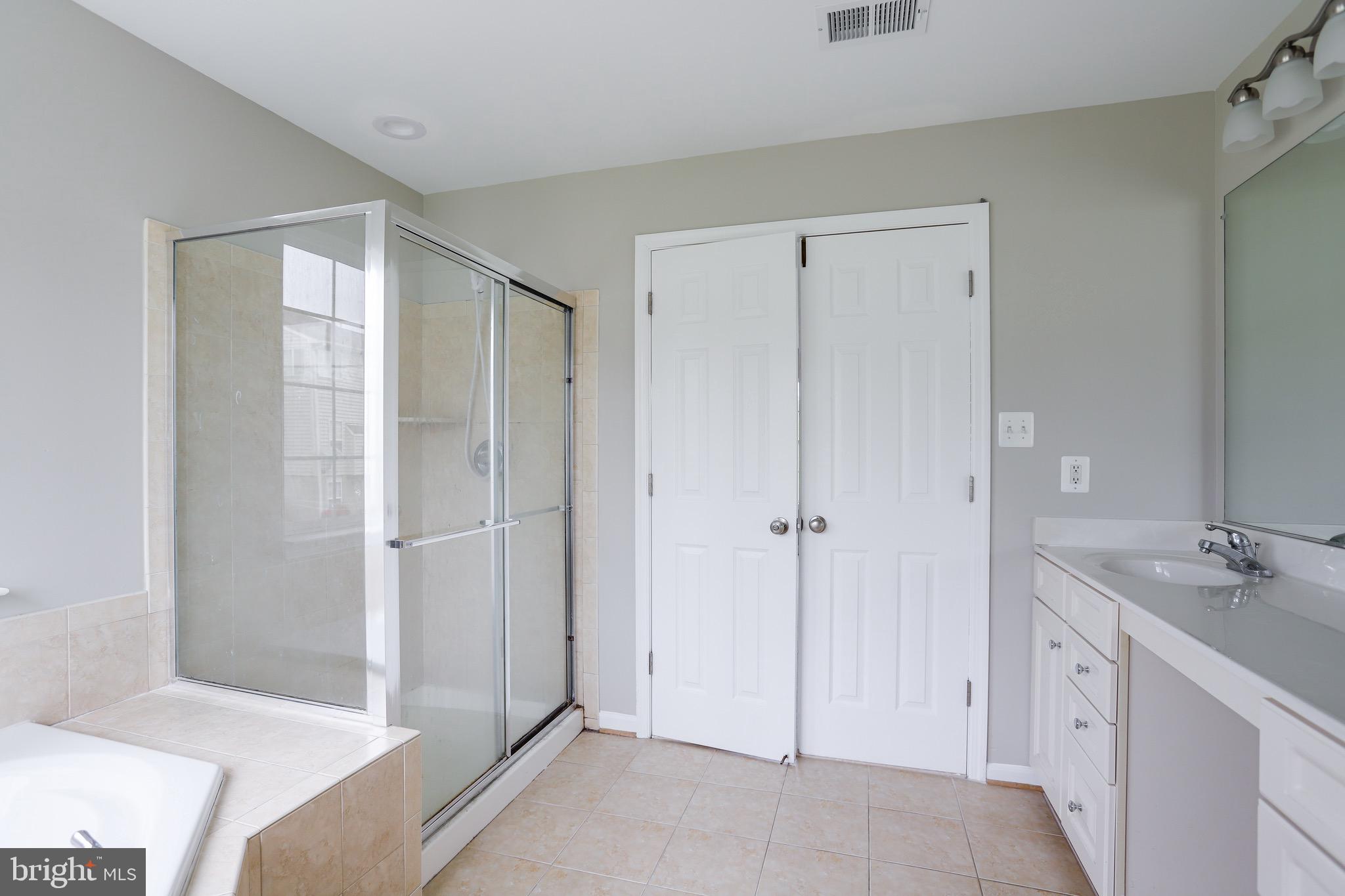 LAKEVIEW OF CULPEPER - Residential