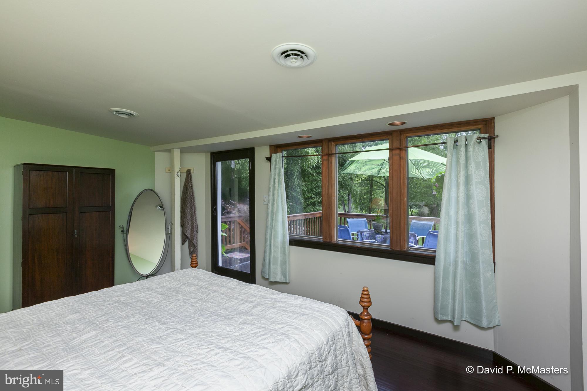 PACK HORSE FORD - Residential