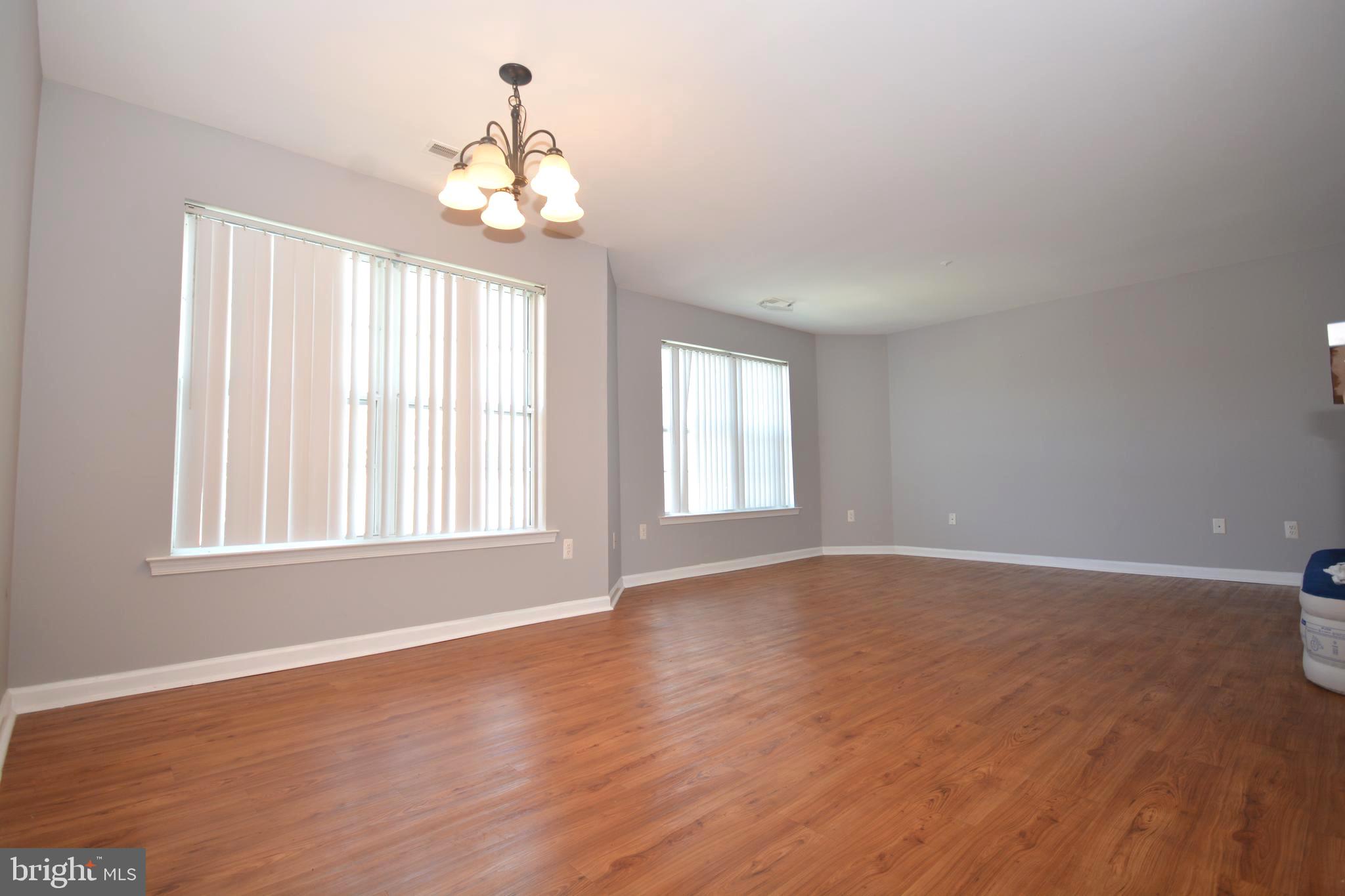 POTOMAC RIDGE - Residential Lease