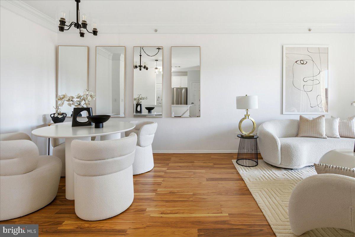 GATES OF MCLEAN - Residential