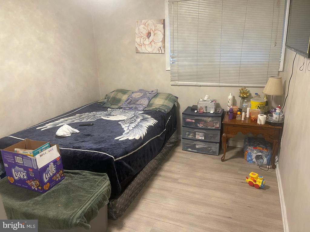 HOLLY HILL CONDOMINIUMS - Residential