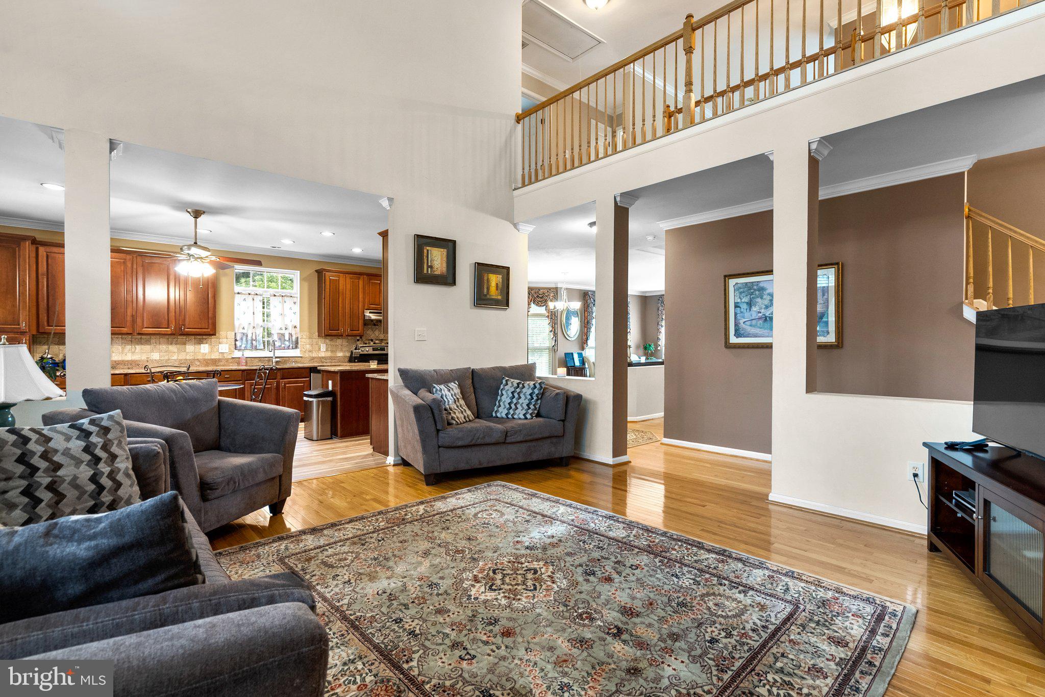 13401 QUEENSTOWN LANE