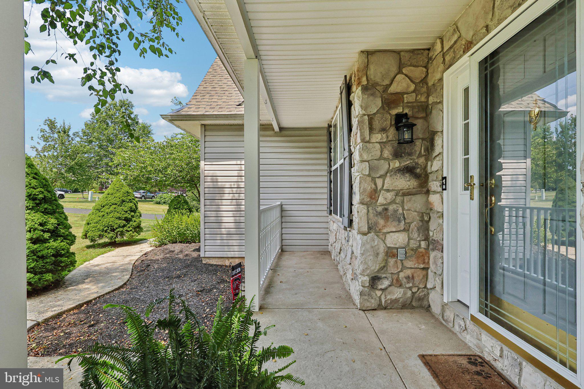 102 CLOVER LANE