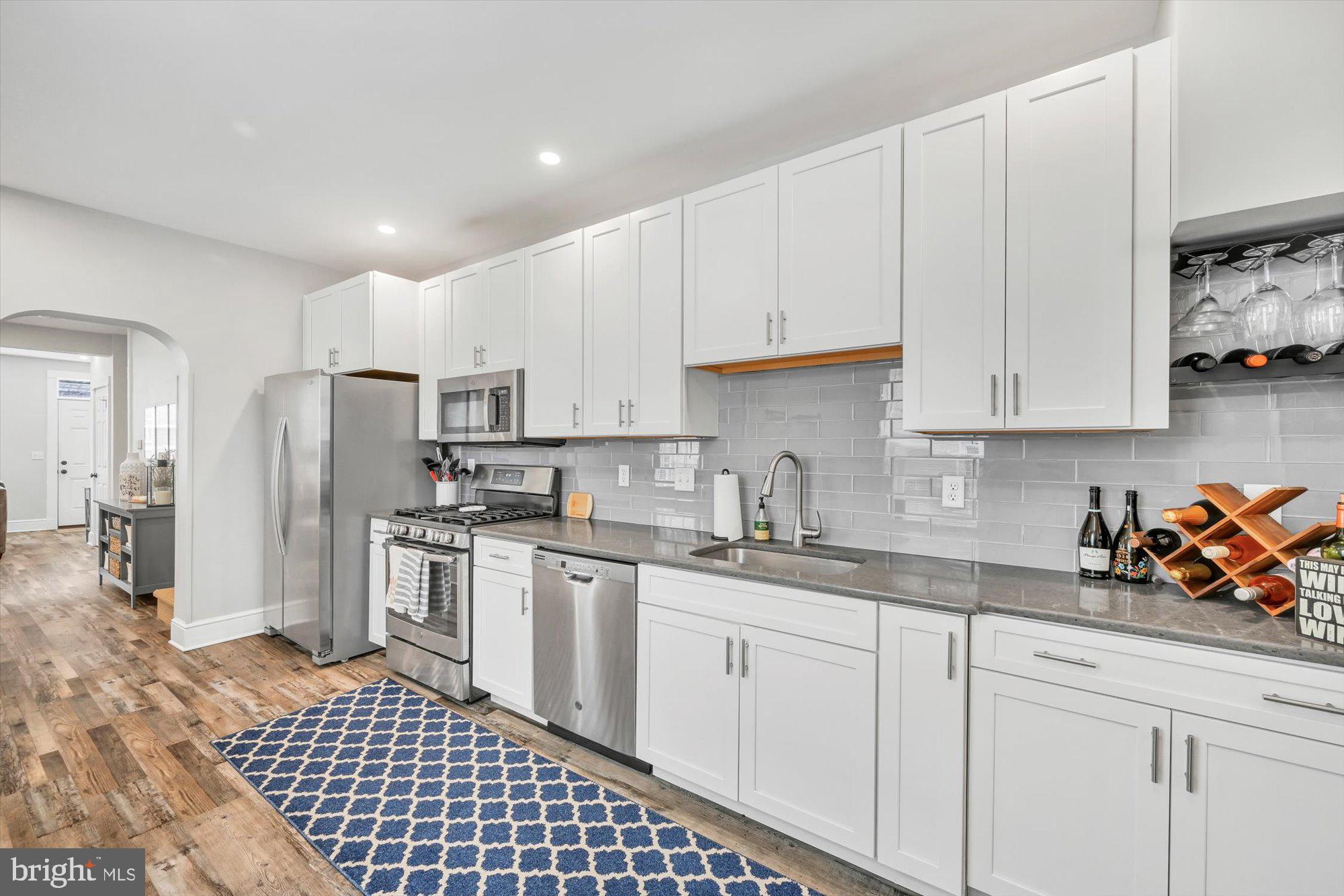 DOWNTOWN LANCASTER - Residential