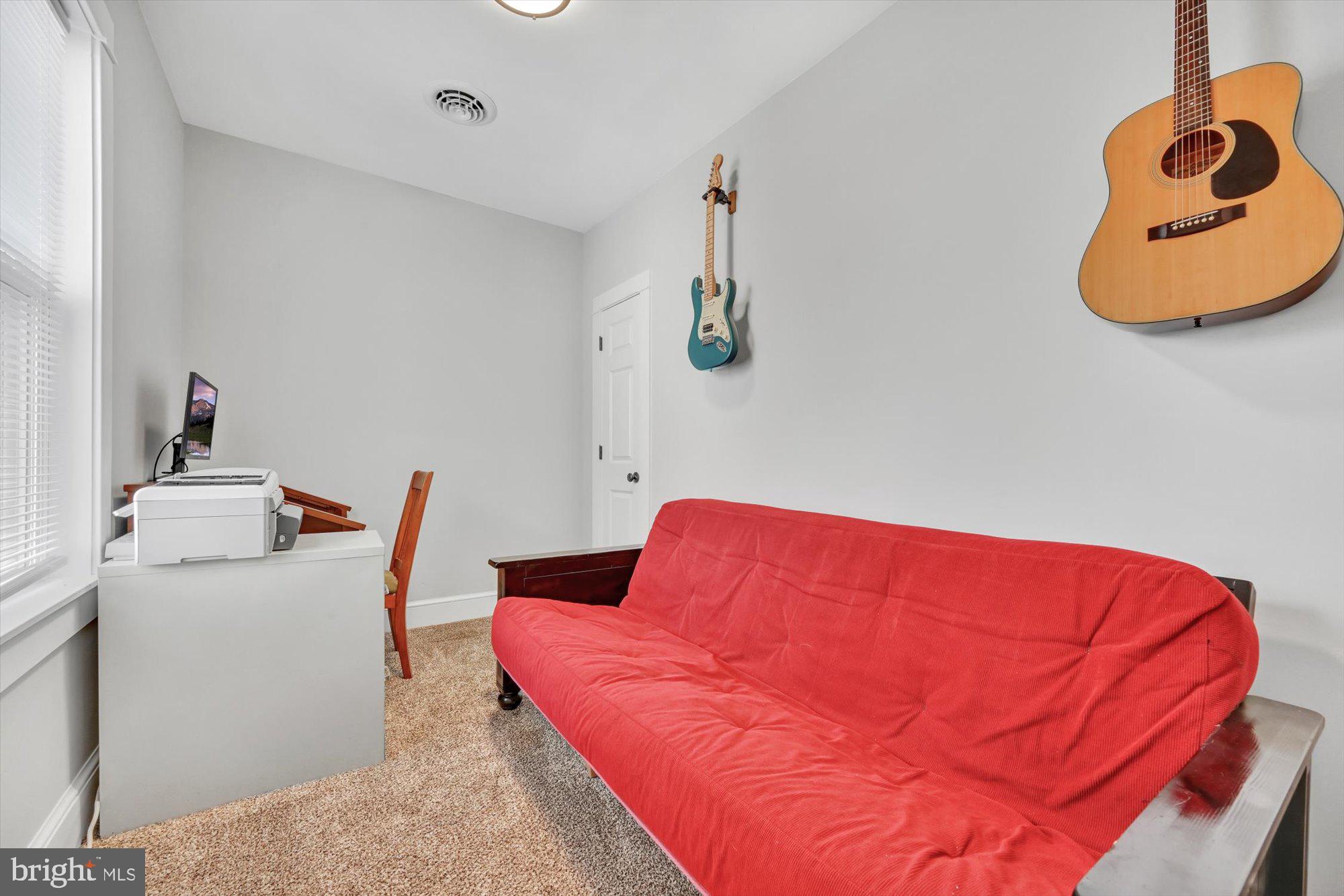 DOWNTOWN LANCASTER - Residential