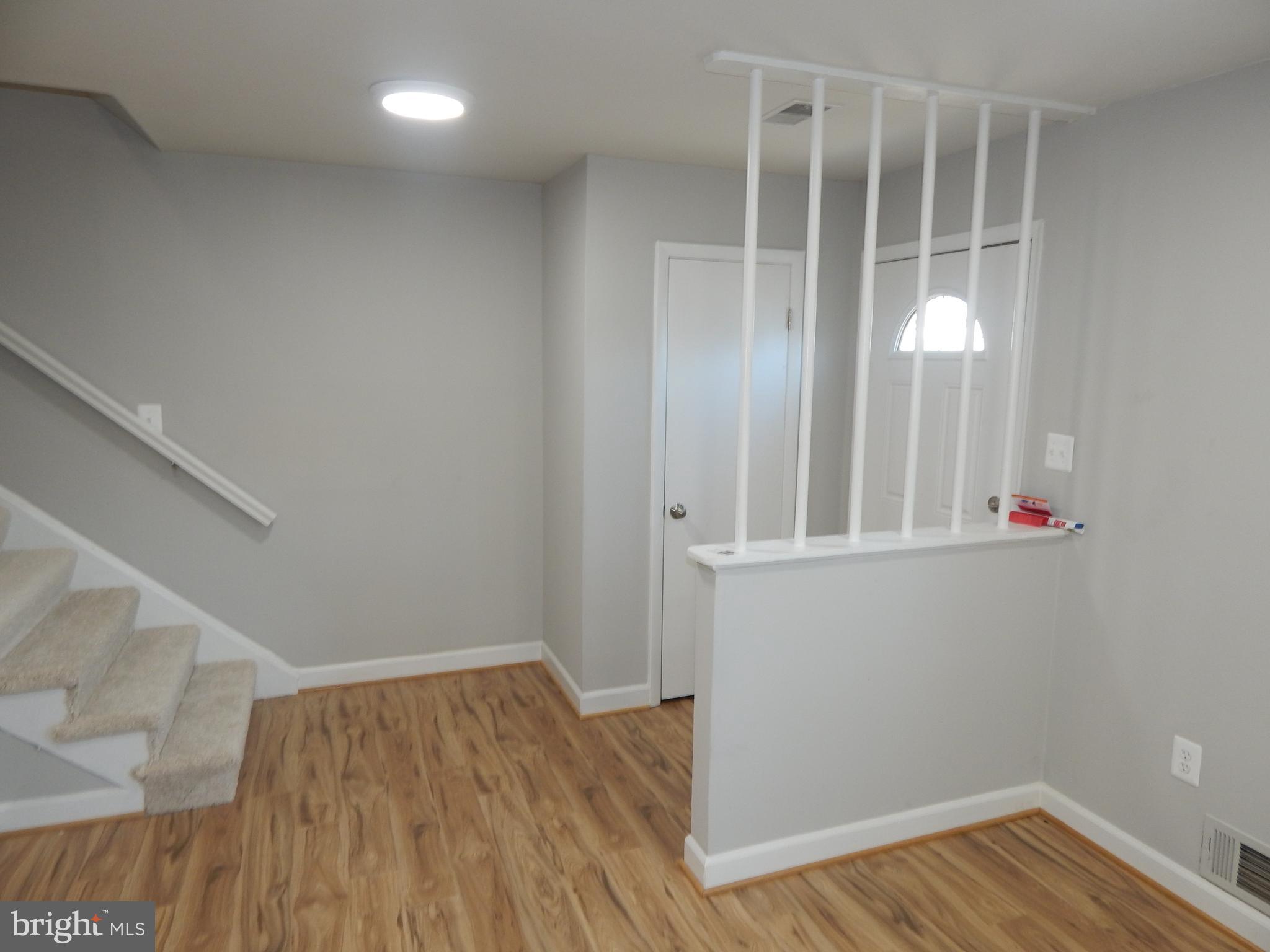 WILLIAMSTOWN - Residential