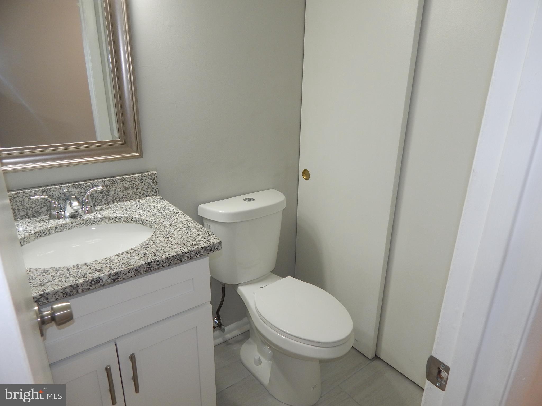 WILLIAMSTOWN - Residential