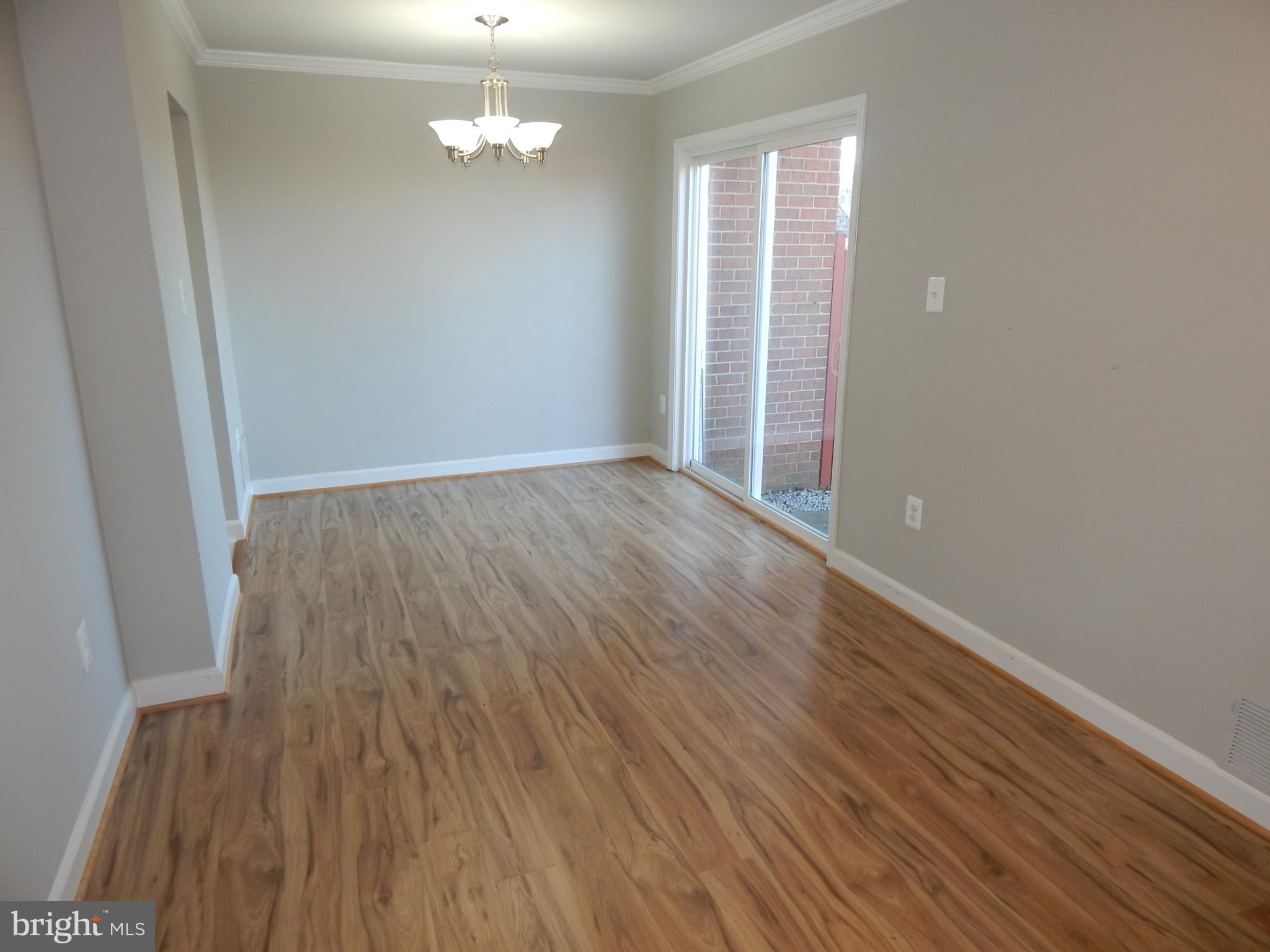 WILLIAMSTOWN - Residential