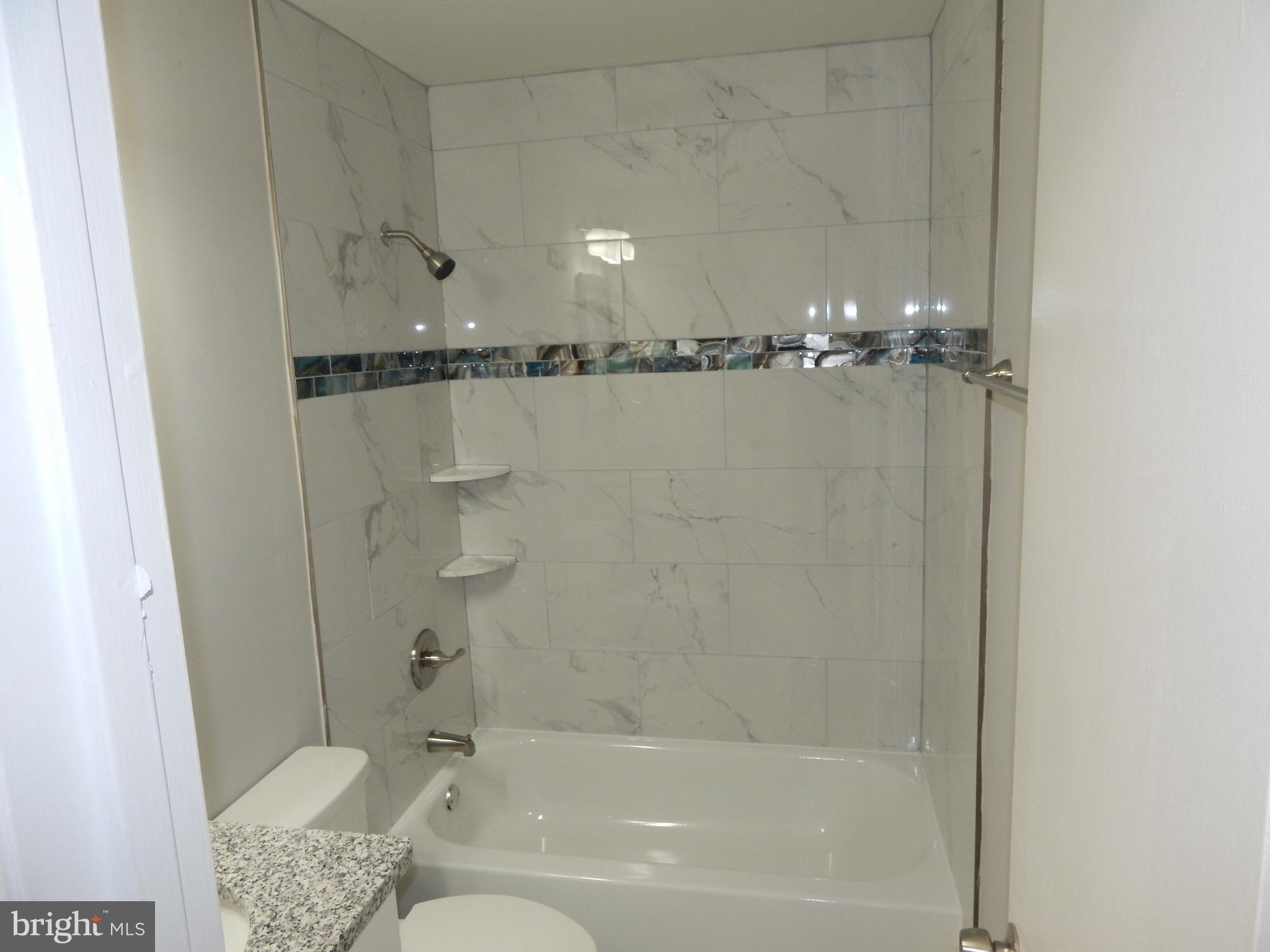 WILLIAMSTOWN - Residential