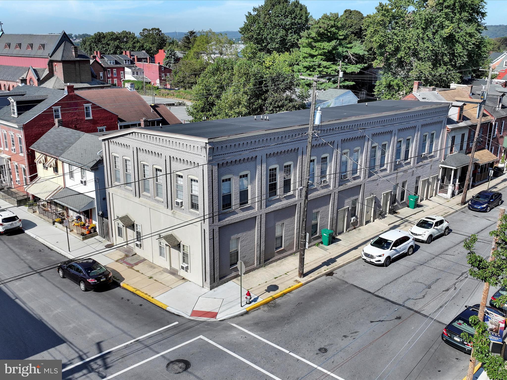 138 S 3RD STREET