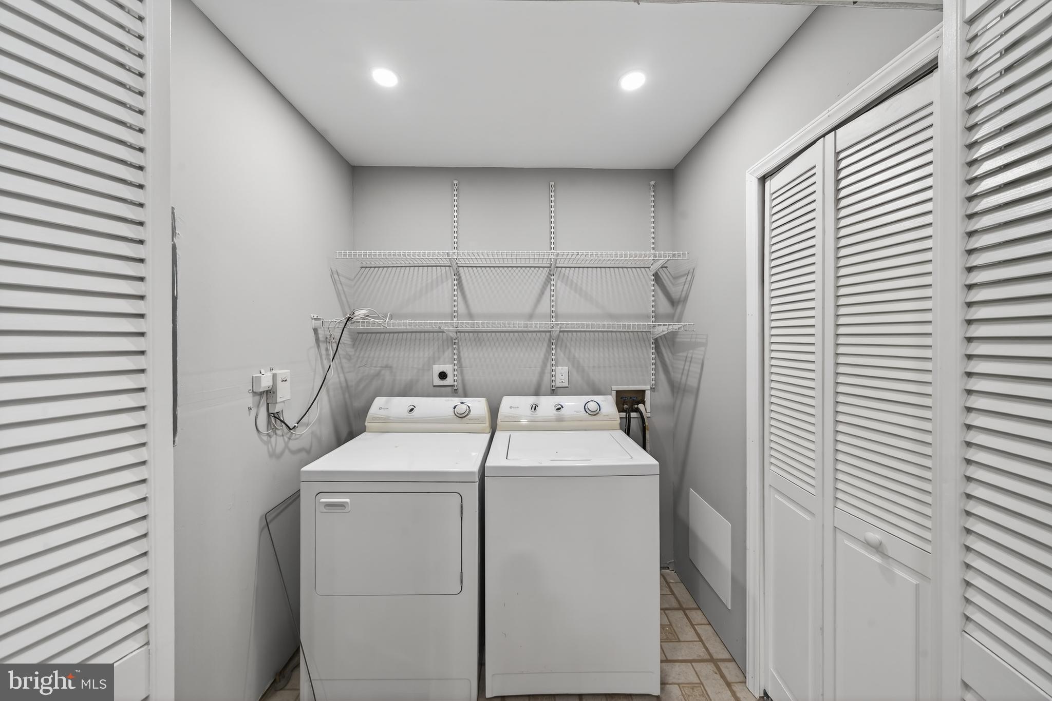 CROSSROADS VILLAGE - Residential