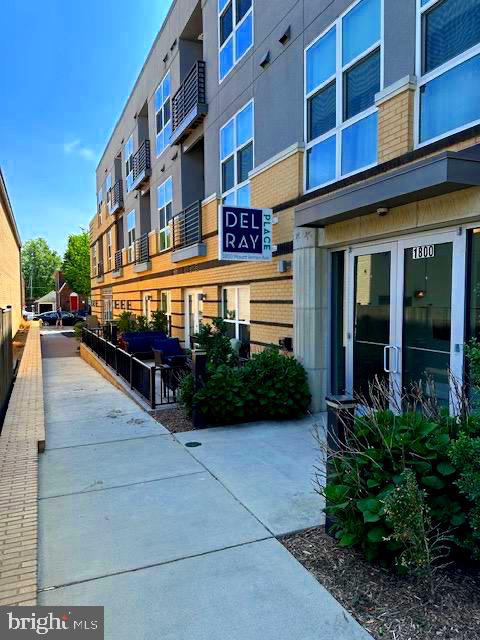 1800 MOUNT VERNON AVENUE 207