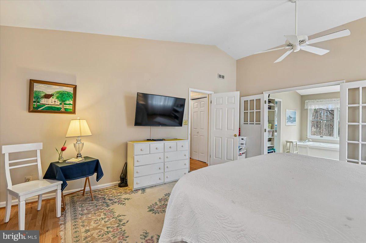 CARRIAGE HILLS - Residential