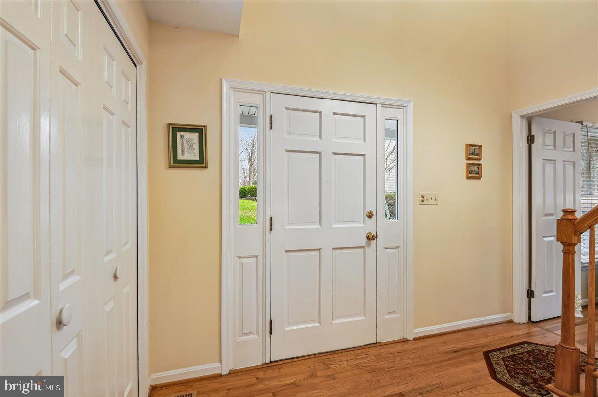 1070 FOXCROFT RUN RUN