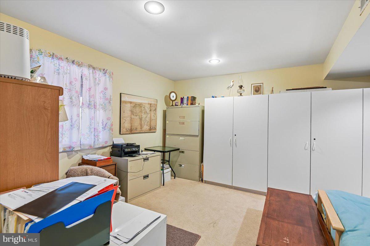 CARRIAGE HILLS - Residential