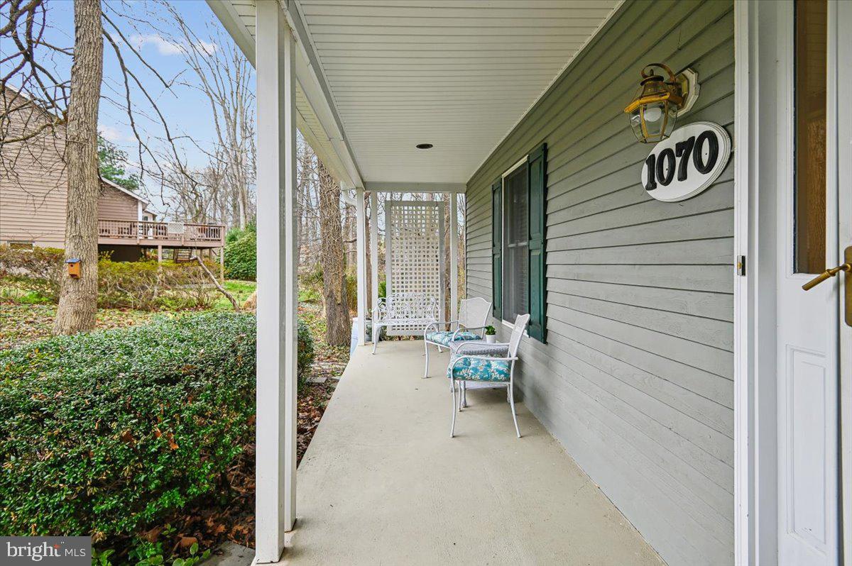 1070 FOXCROFT RUN RUN