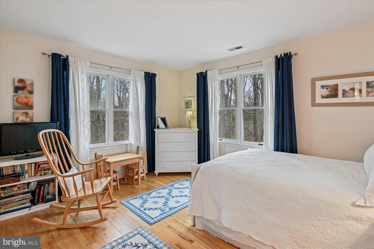 CARRIAGE HILLS - Residential