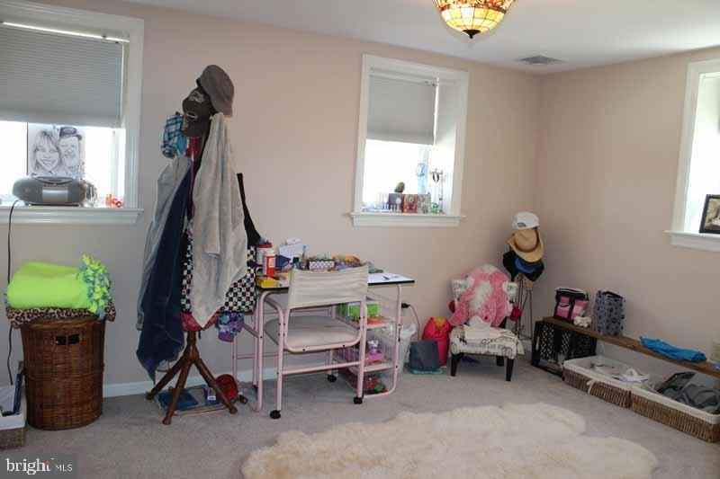 PENN MANOR - Residential