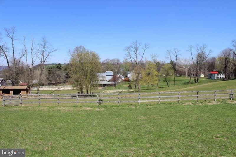 PENN MANOR - Residential