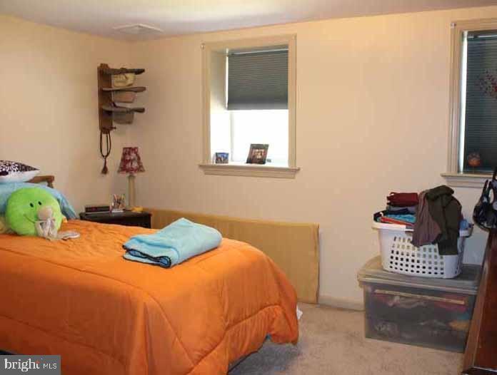PENN MANOR - Residential