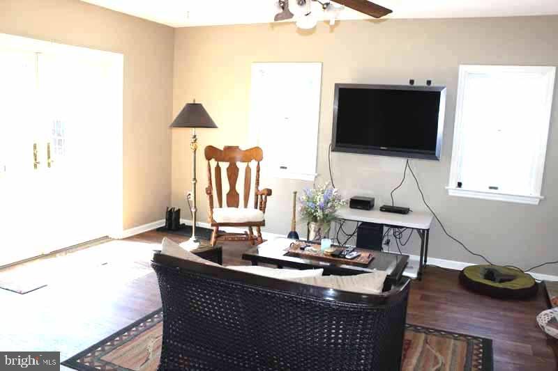 PENN MANOR - Residential