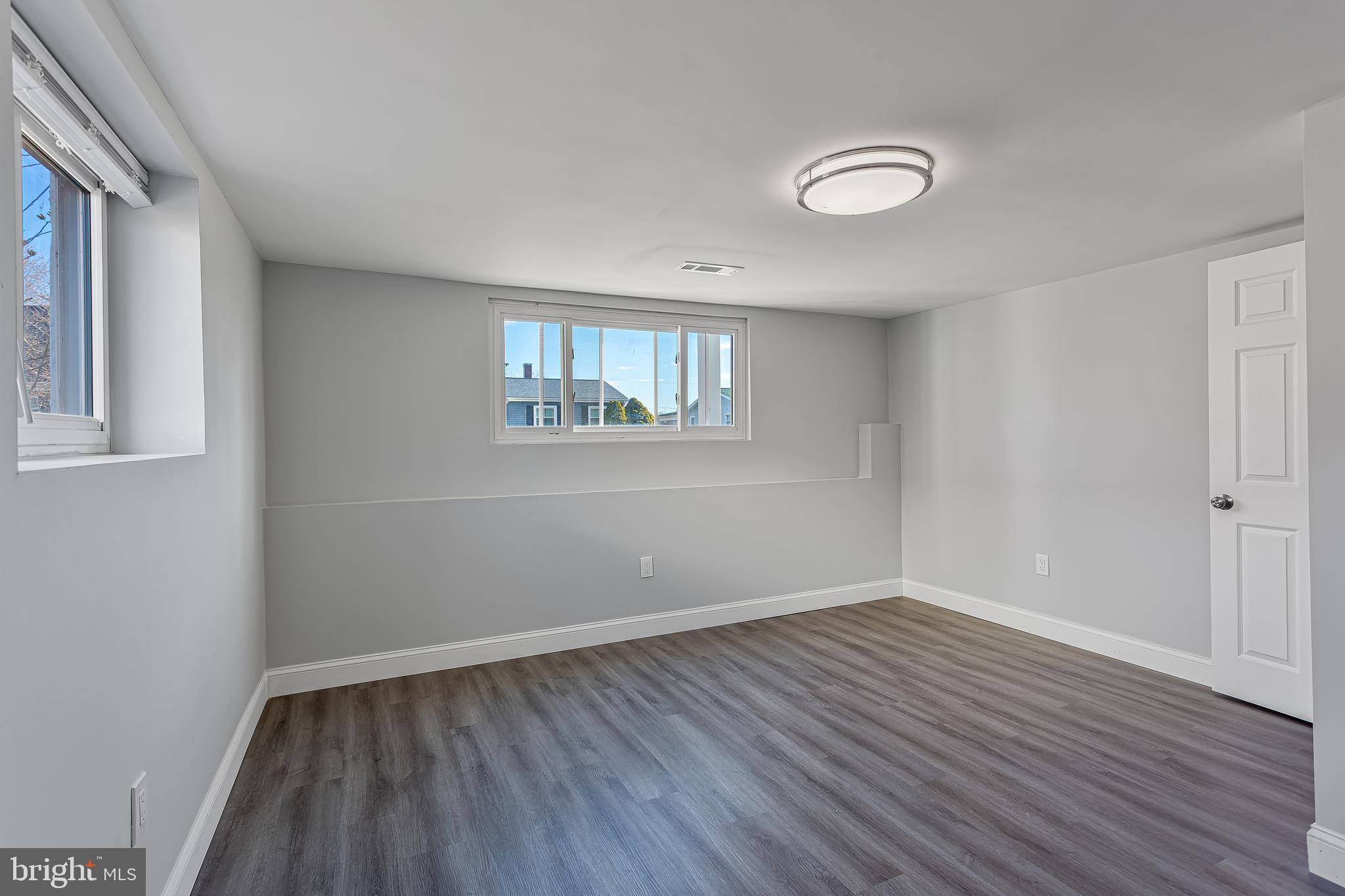 WESTVIEW PARK - Residential