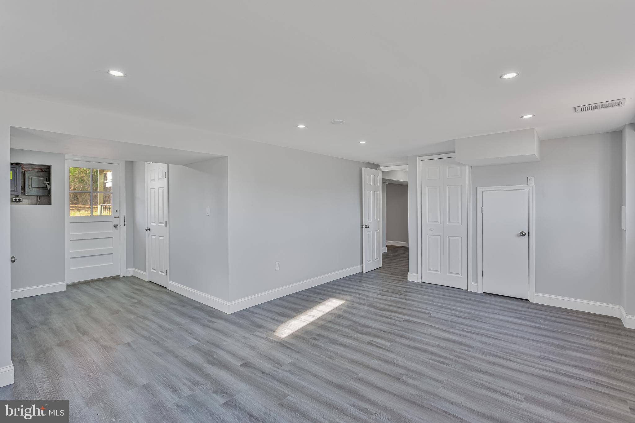 WESTVIEW PARK - Residential