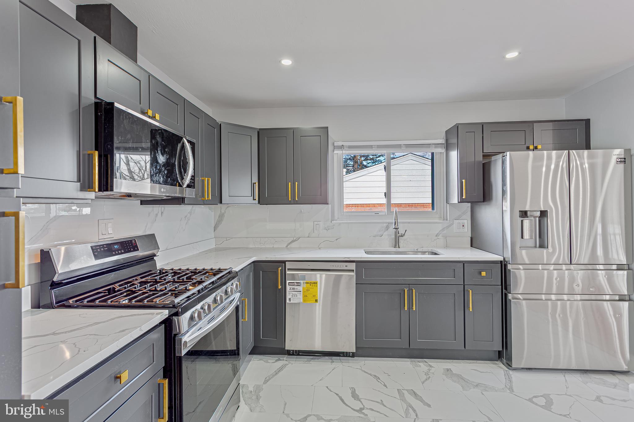 WESTVIEW PARK - Residential