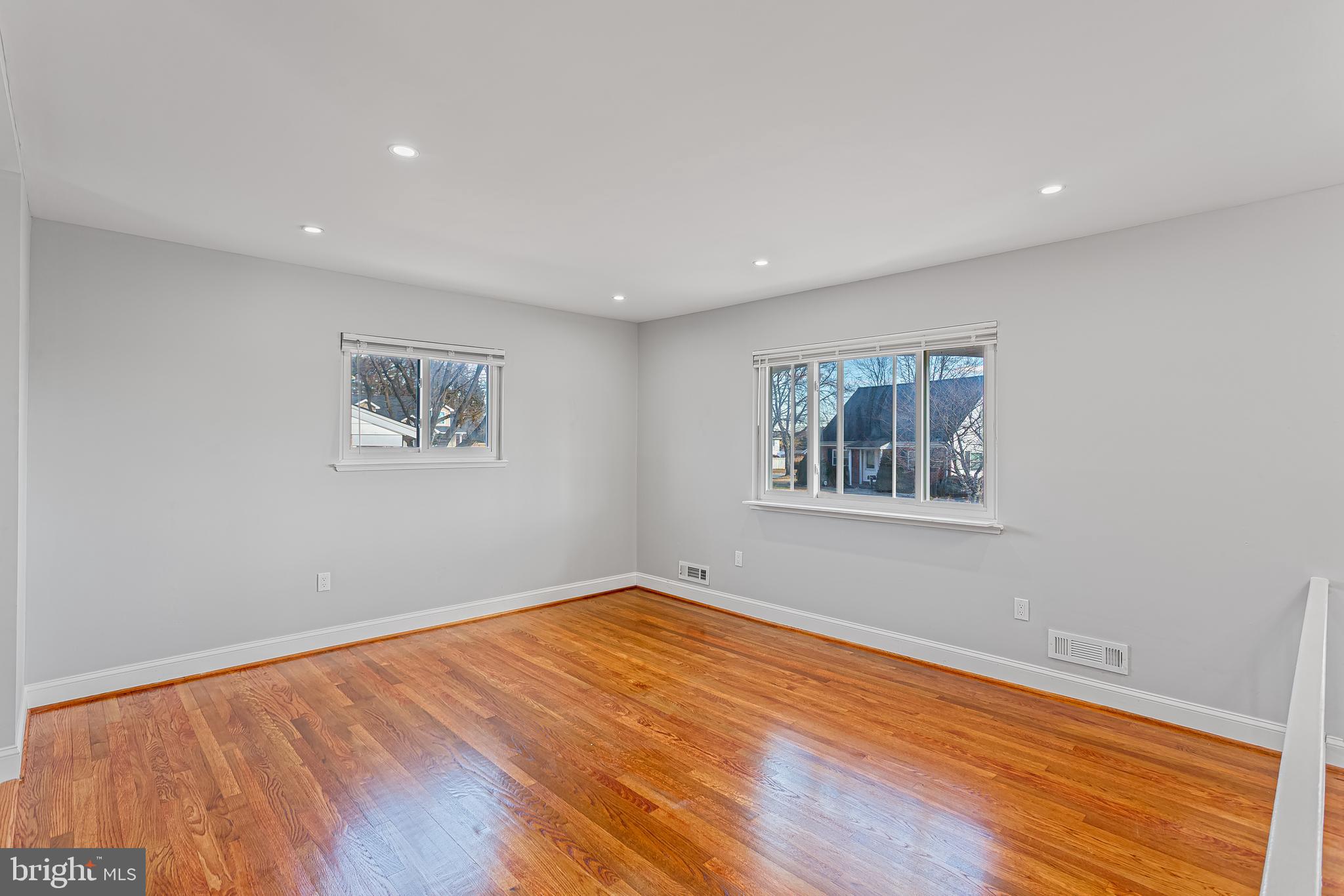 WESTVIEW PARK - Residential