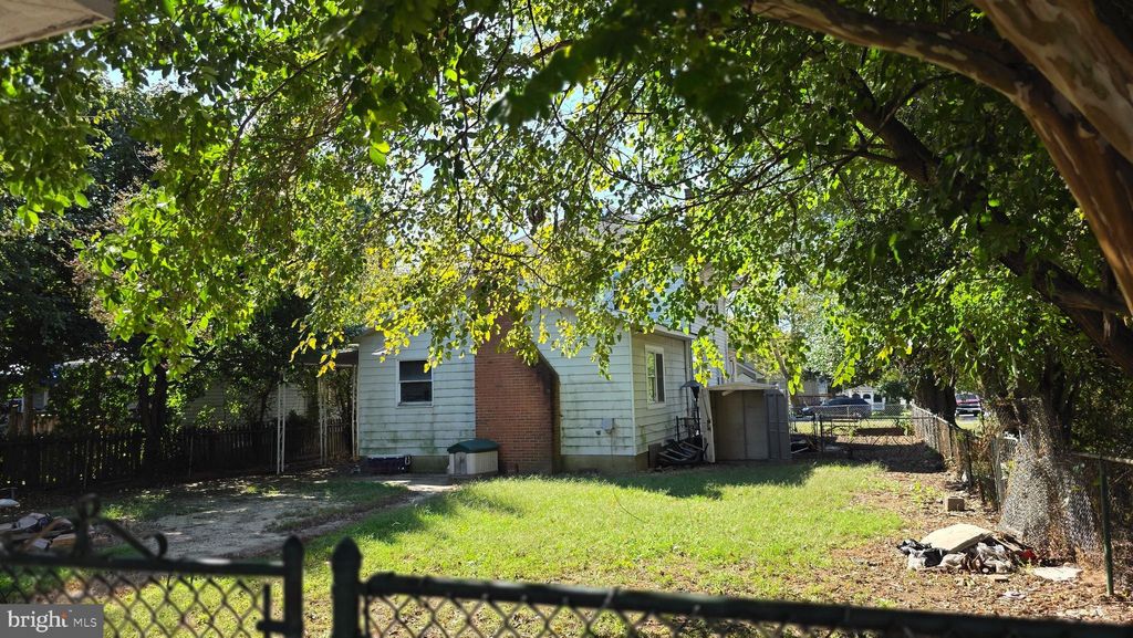 Photo of 100 3rd SE Avenue, GLEN BURNIE, MD 21061 (MLS # MDAA2128114)