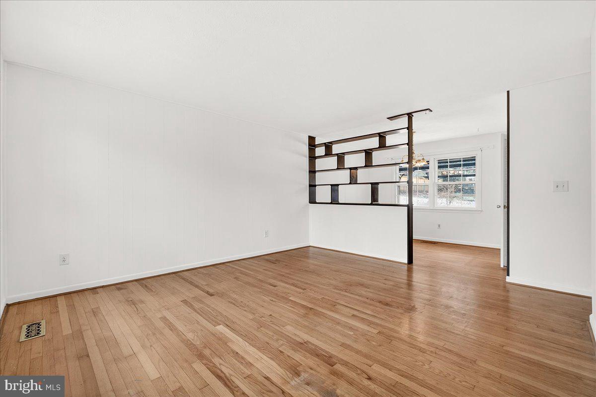 OLD ORCHARD ESTATES - Residential