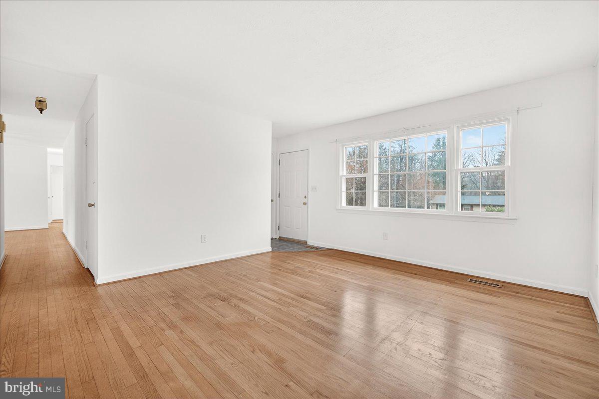 OLD ORCHARD ESTATES - Residential