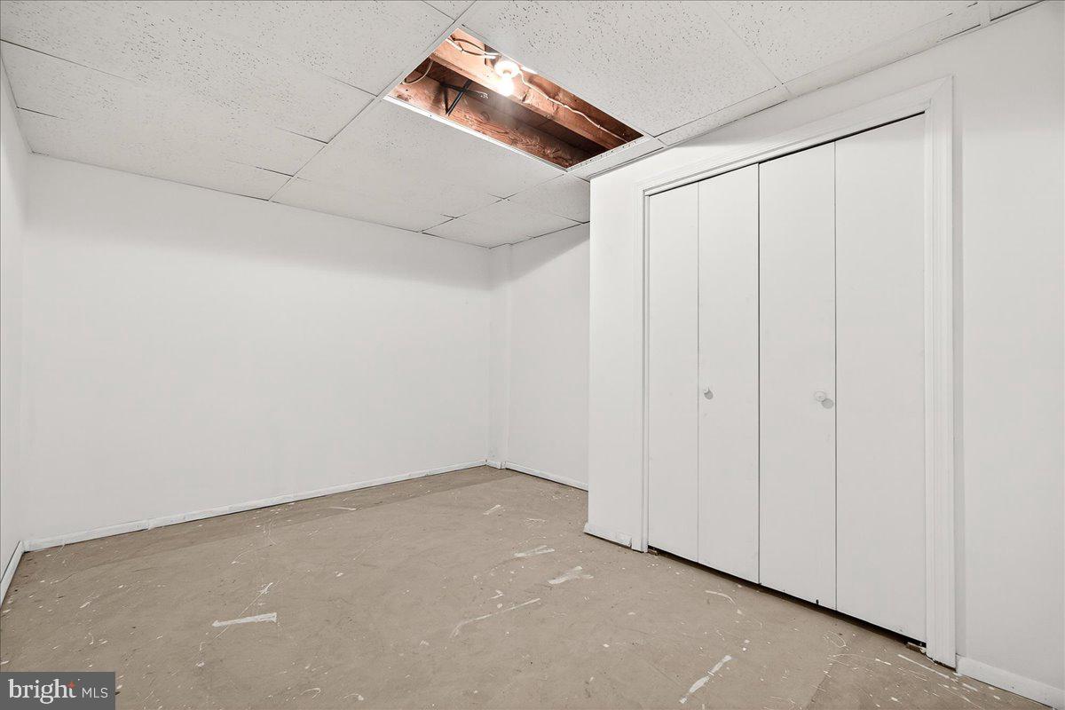 OLD ORCHARD ESTATES - Residential