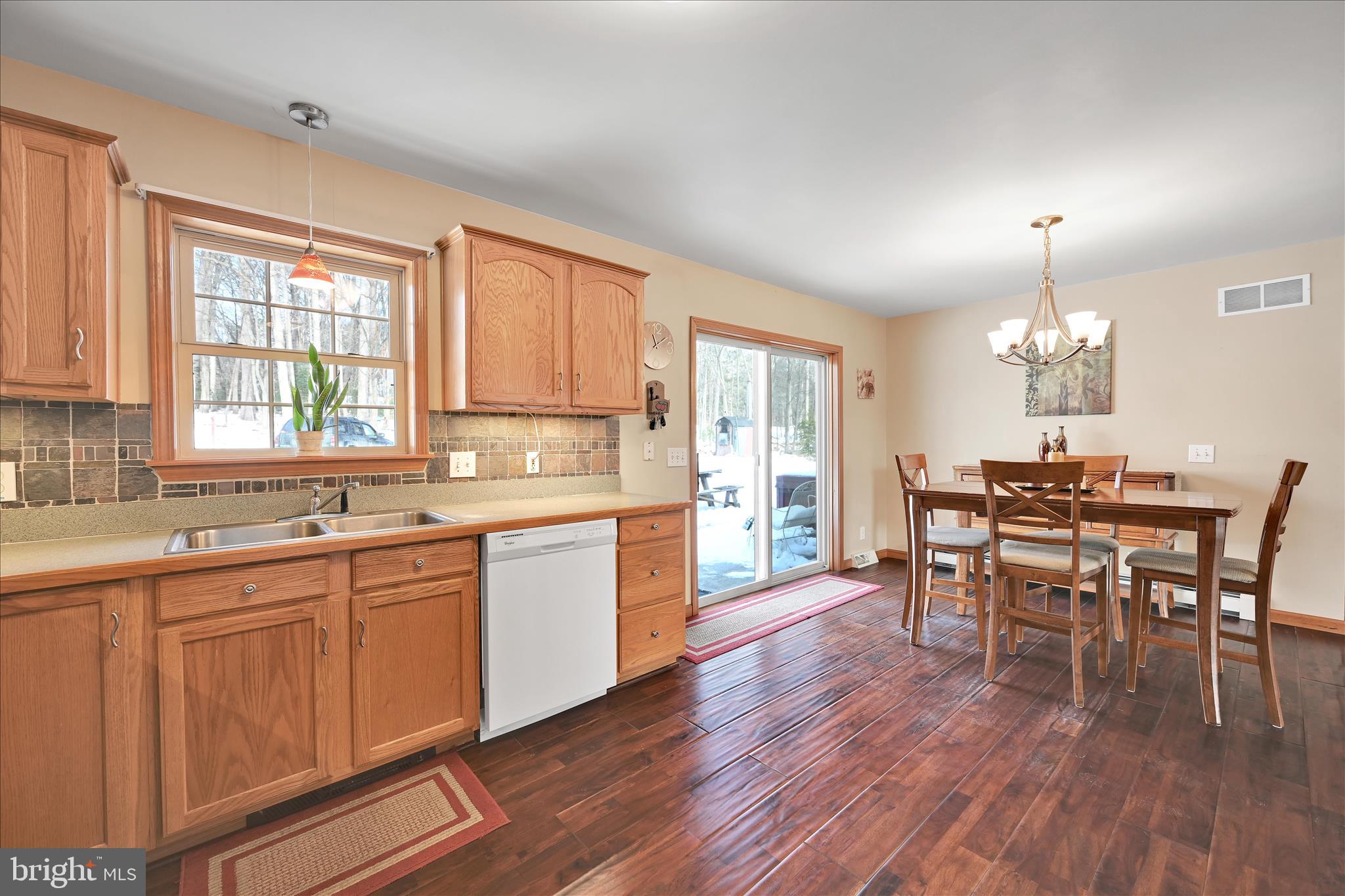 OAK GROVE - Residential