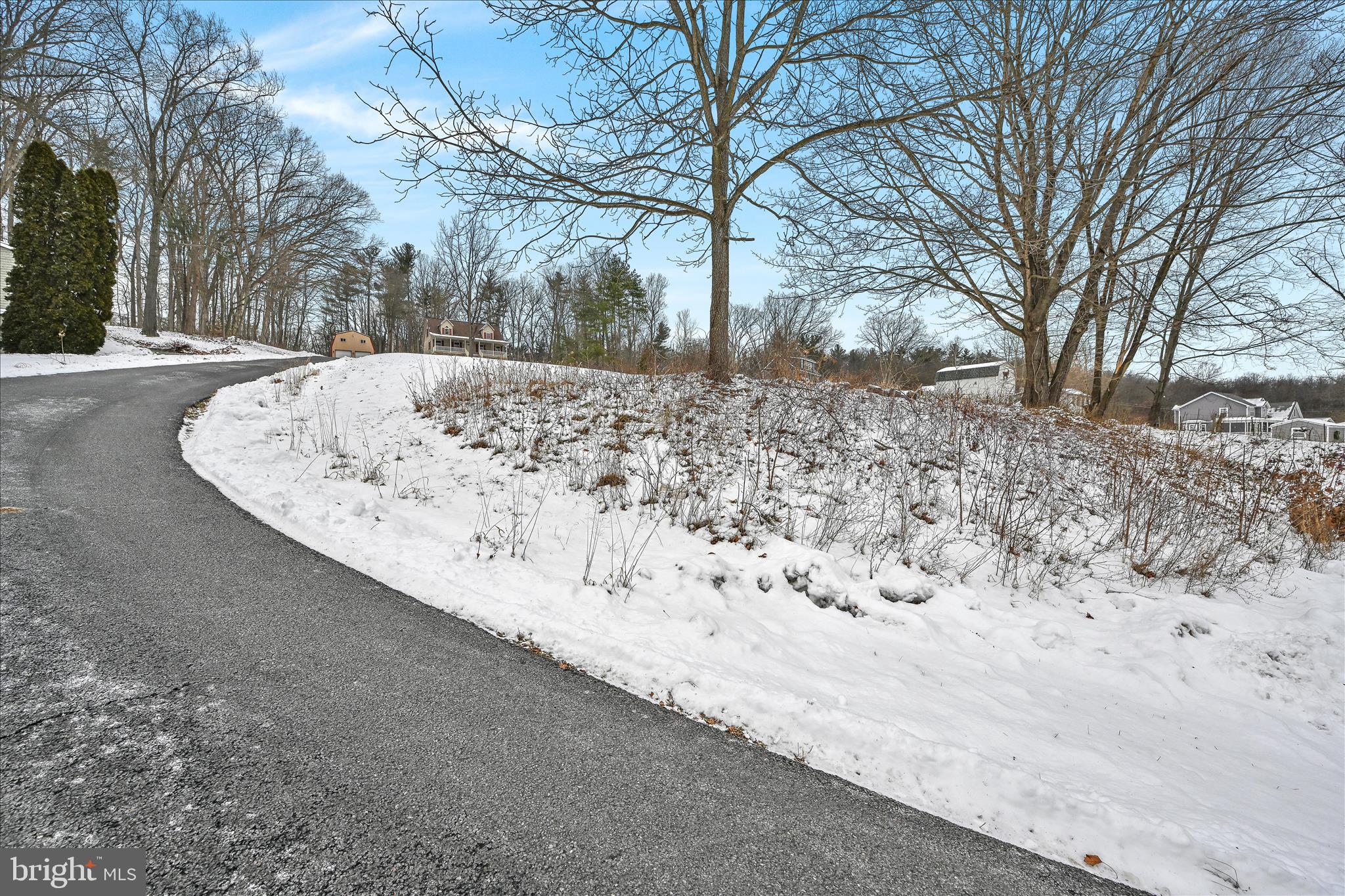 OAK GROVE - Residential