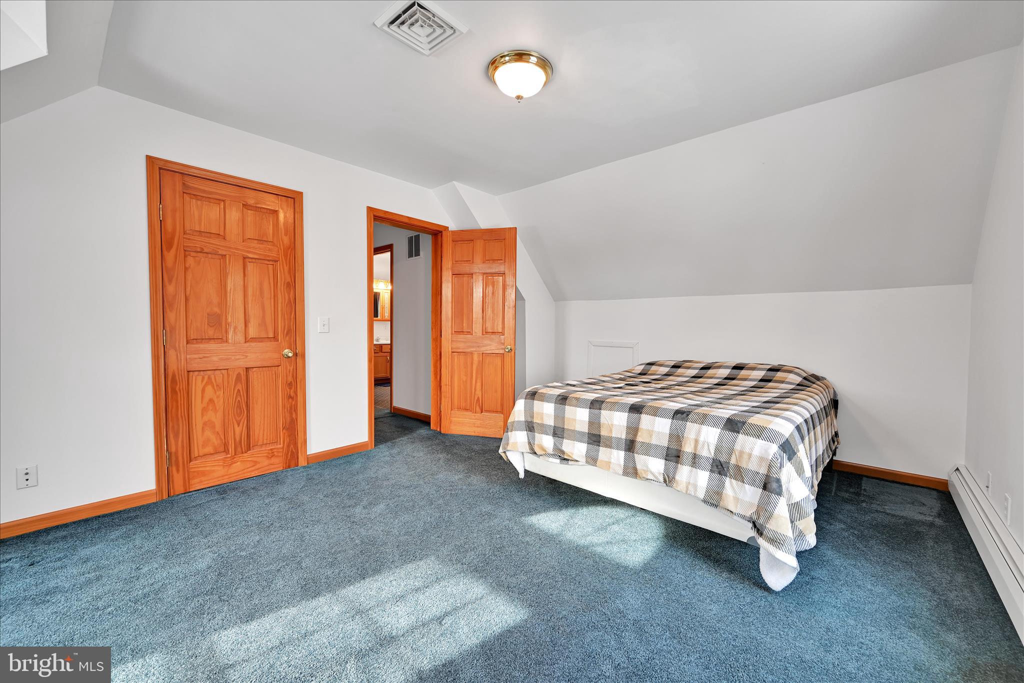 OAK GROVE - Residential