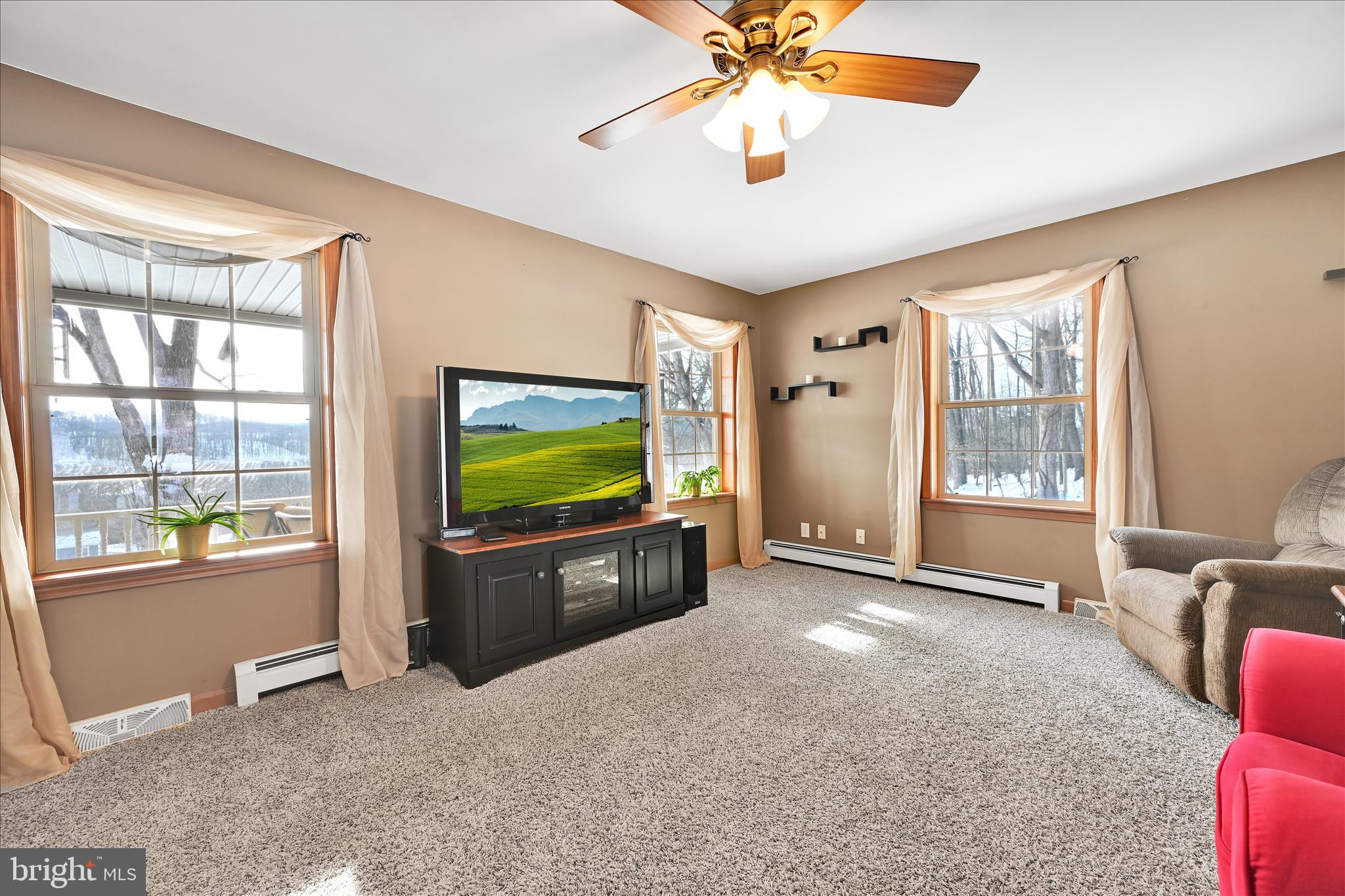 OAK GROVE - Residential