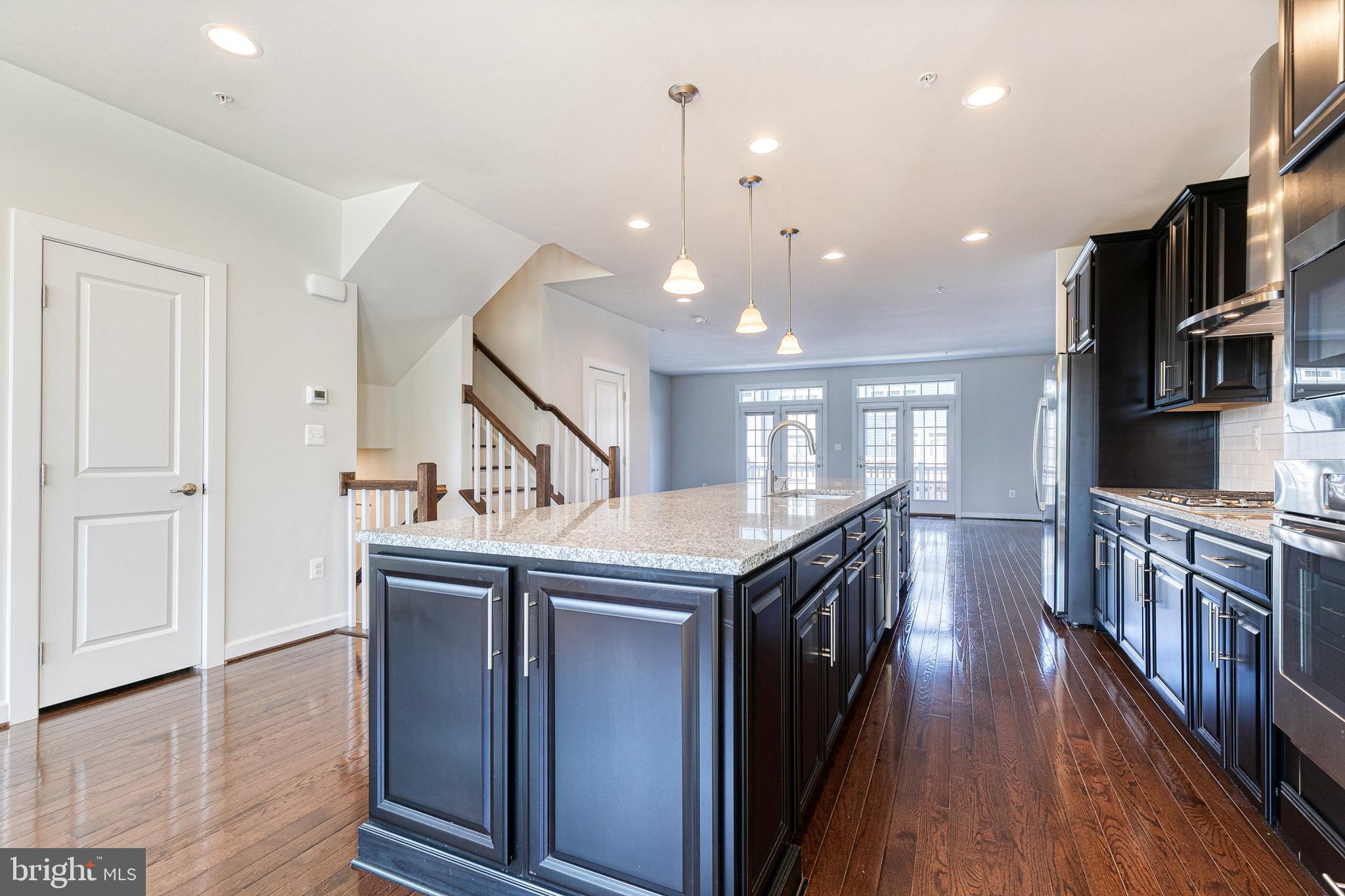 SUBURBAN GREENE - Residential